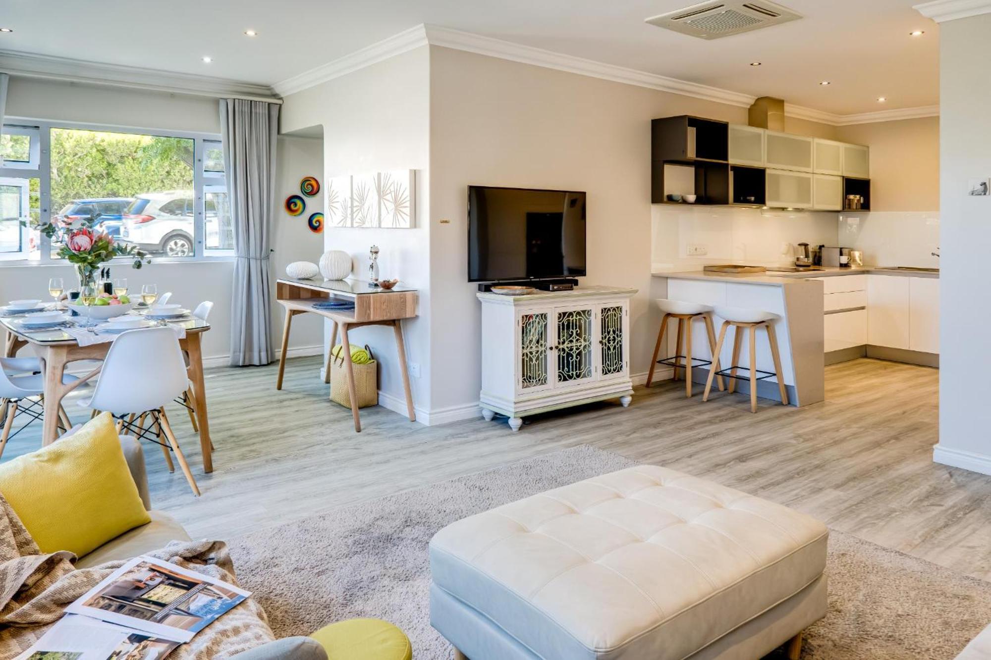 Chung cư 0 m² 2 phòng ngủ, 1 phòng tắm riêng ở Vịnh Camps Cape Town Ngoại thất bức ảnh