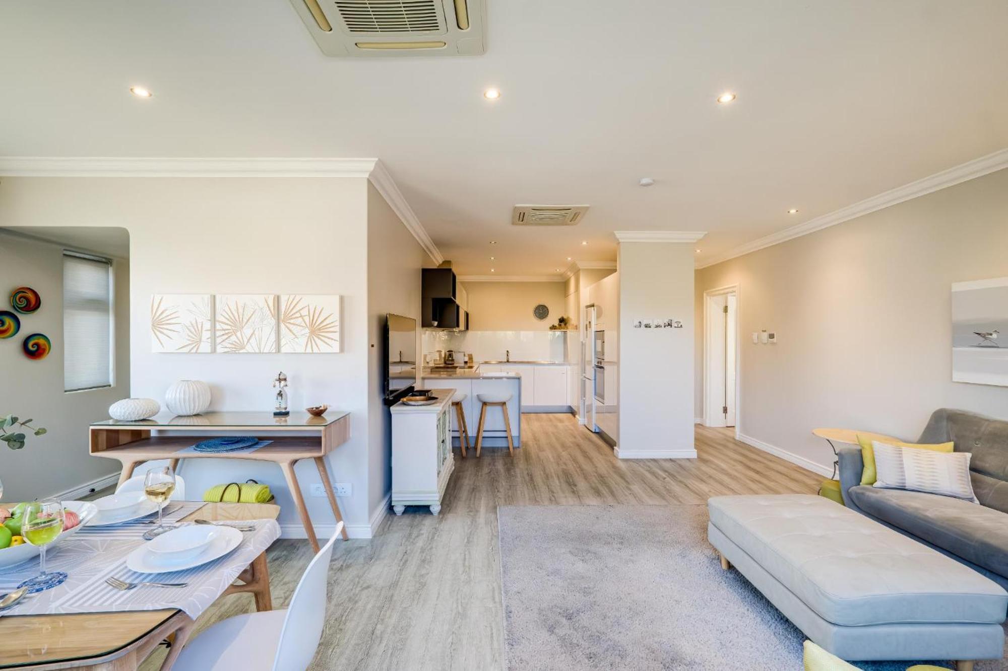 Chung cư 0 m² 2 phòng ngủ, 1 phòng tắm riêng ở Vịnh Camps Cape Town Ngoại thất bức ảnh