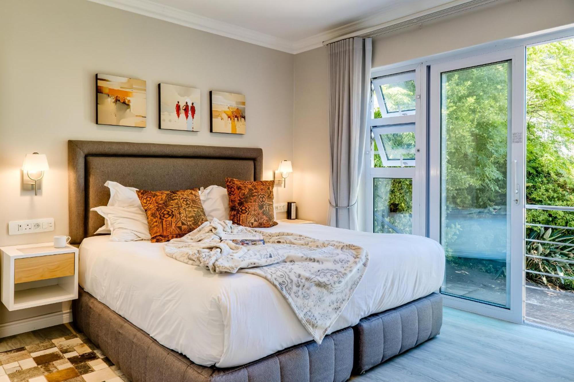 Chung cư 0 m² 2 phòng ngủ, 1 phòng tắm riêng ở Vịnh Camps Cape Town Ngoại thất bức ảnh