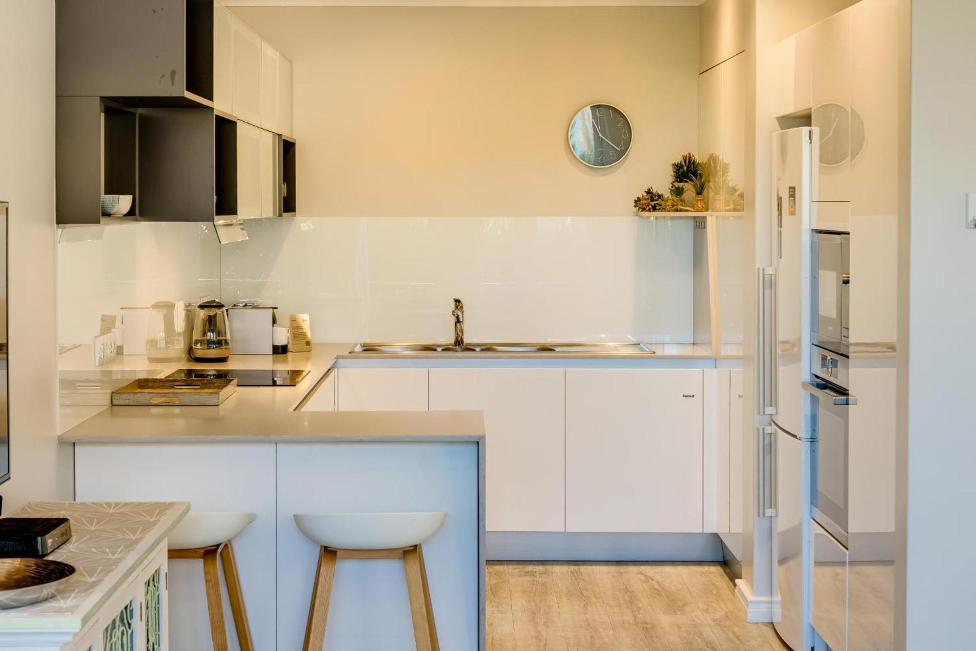 Chung cư 0 m² 2 phòng ngủ, 1 phòng tắm riêng ở Vịnh Camps Cape Town Ngoại thất bức ảnh