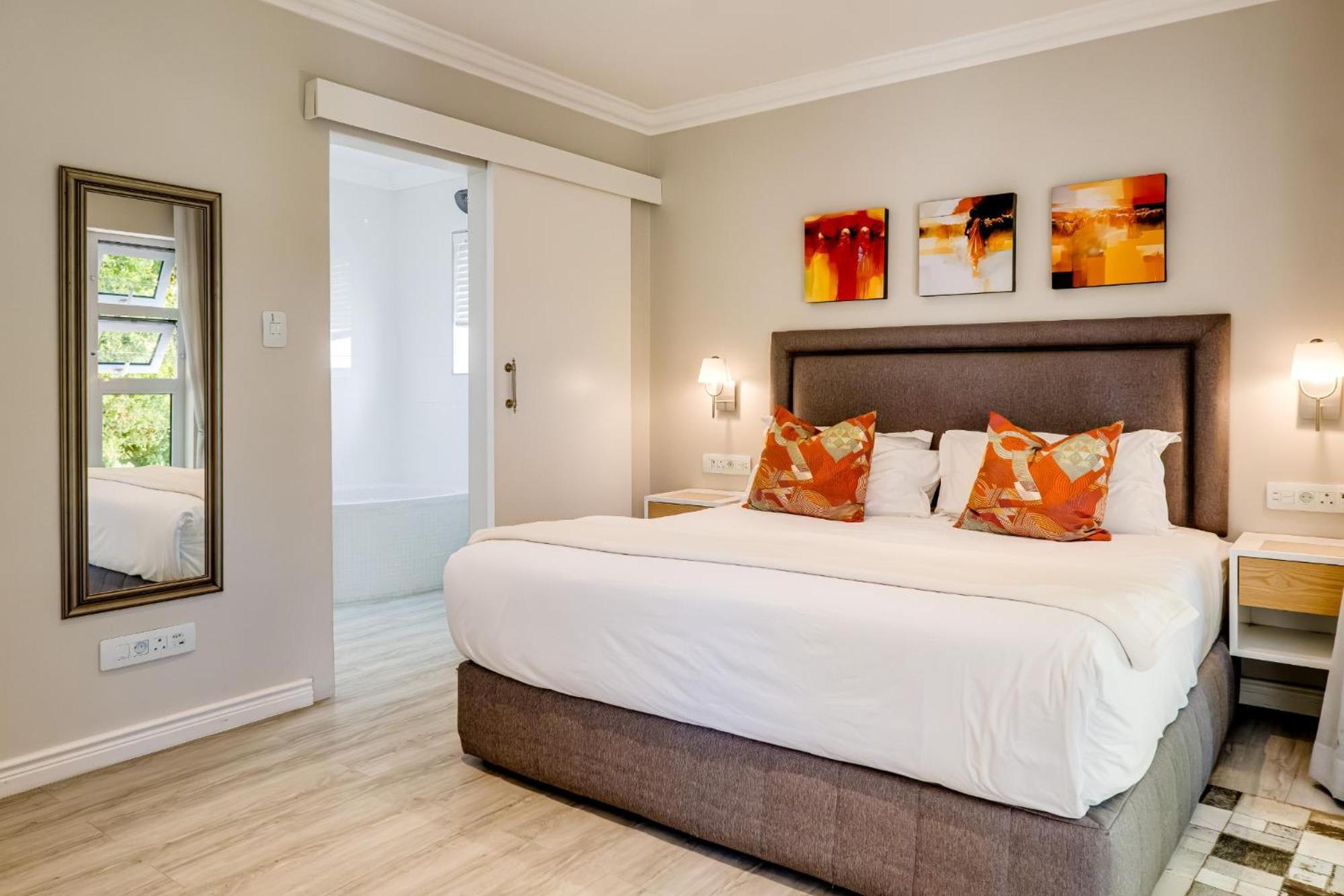Chung cư 0 m² 2 phòng ngủ, 1 phòng tắm riêng ở Vịnh Camps Cape Town Ngoại thất bức ảnh