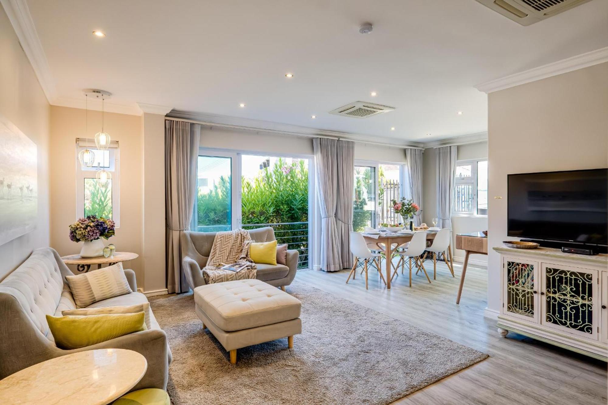 Chung cư 0 m² 2 phòng ngủ, 1 phòng tắm riêng ở Vịnh Camps Cape Town Ngoại thất bức ảnh